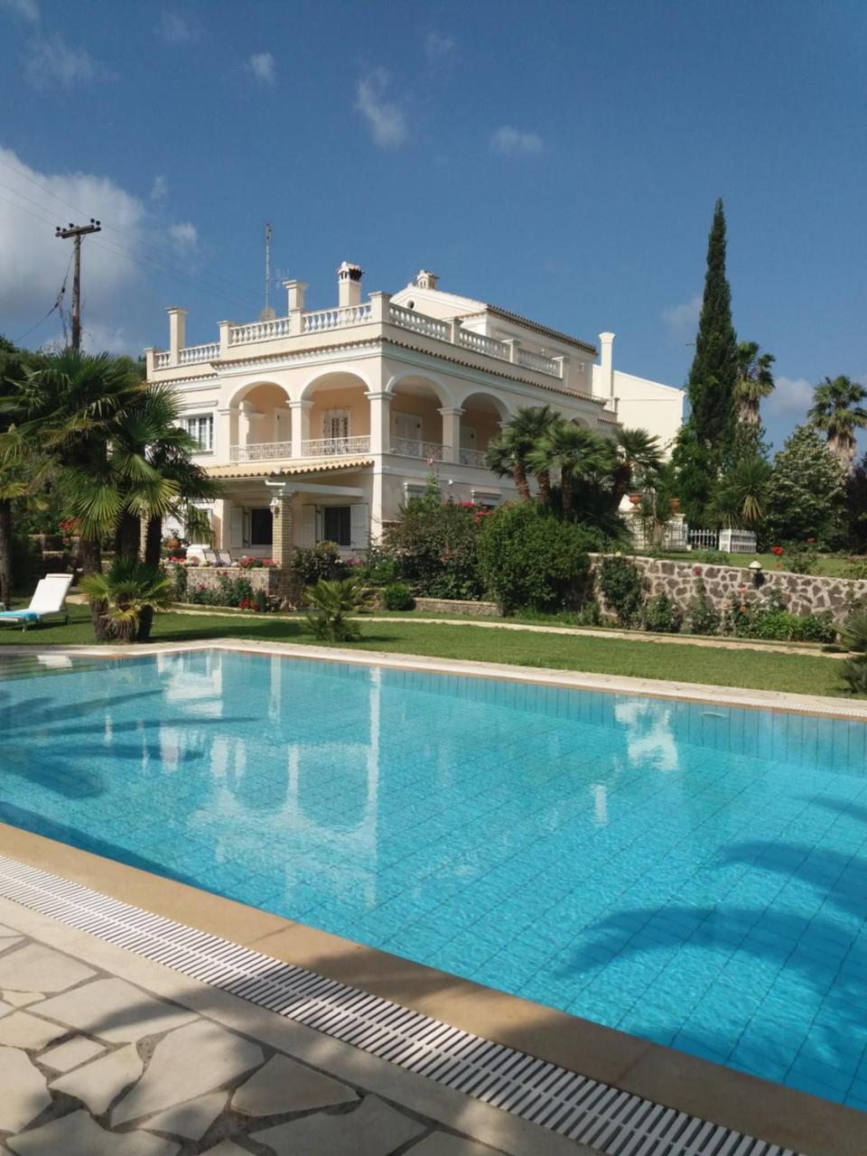 Villa Atalanti 고우비아 외부 사진